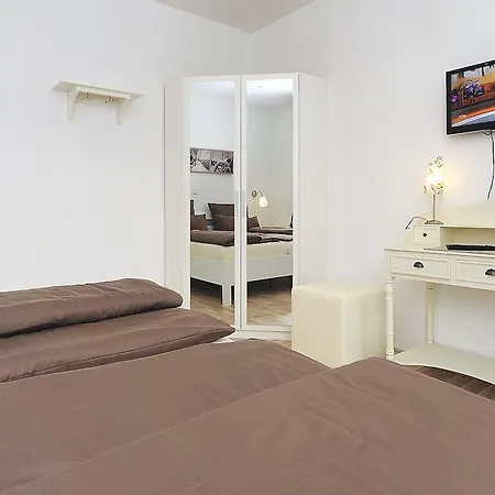 Апартаменты Haus Pirola