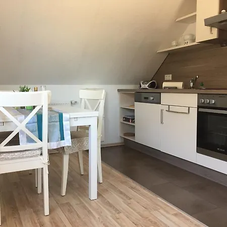 Haus Pirola * Бензерзиль