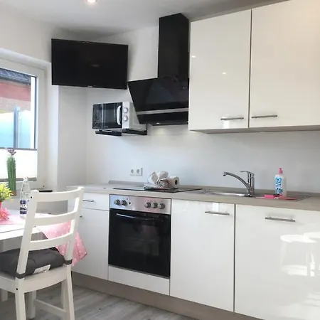 Haus Pirola Апартаменты *
